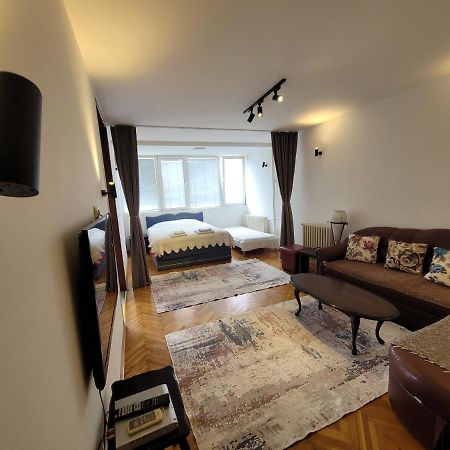 Appartment In Exellent Location Skopje Eksteriør bilde